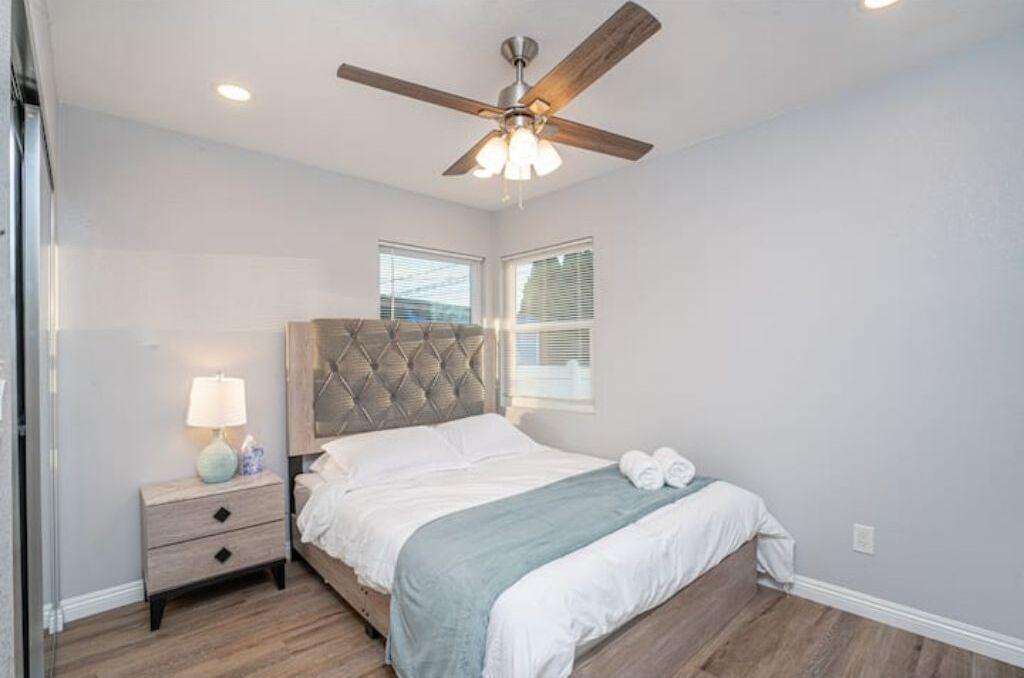 Photo of Bedroom in Lincoln Acres