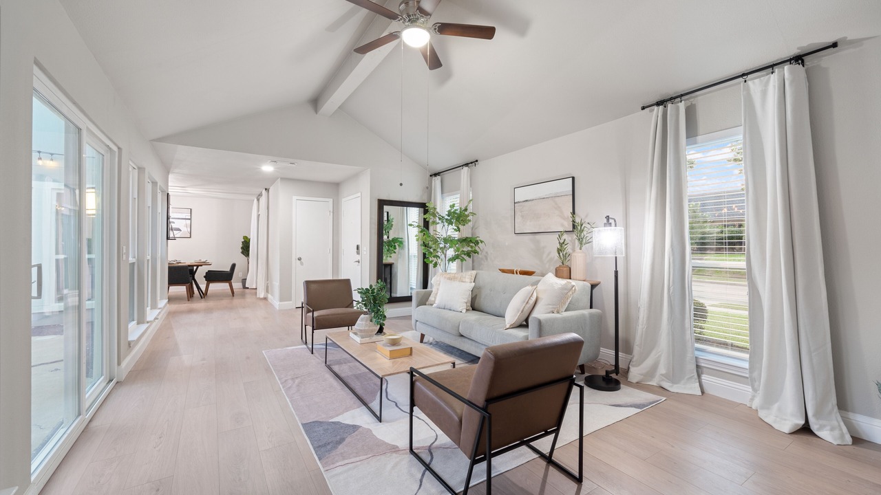 Photo of Livingroom in Plano
