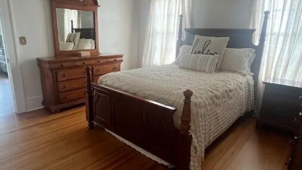 Photo of Bedroom in Sylvester