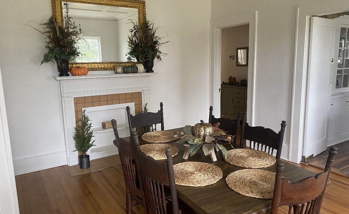 Photo of Others in Sylvester