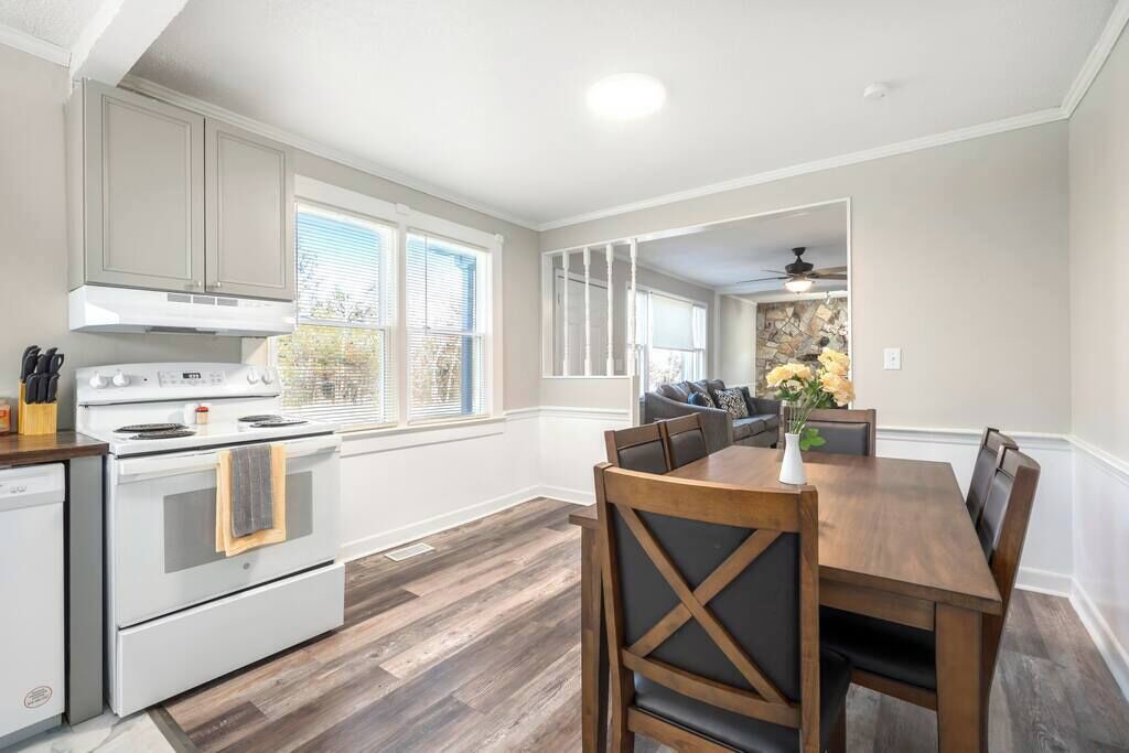 Photo of Kitchen in Central