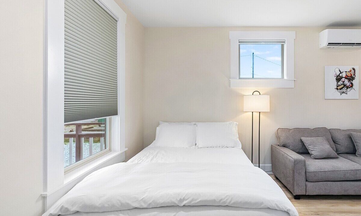 Photo of Bedroom in Stanwood