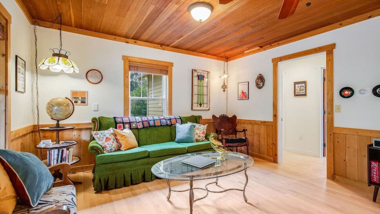 Photo of Livingroom in Fall City