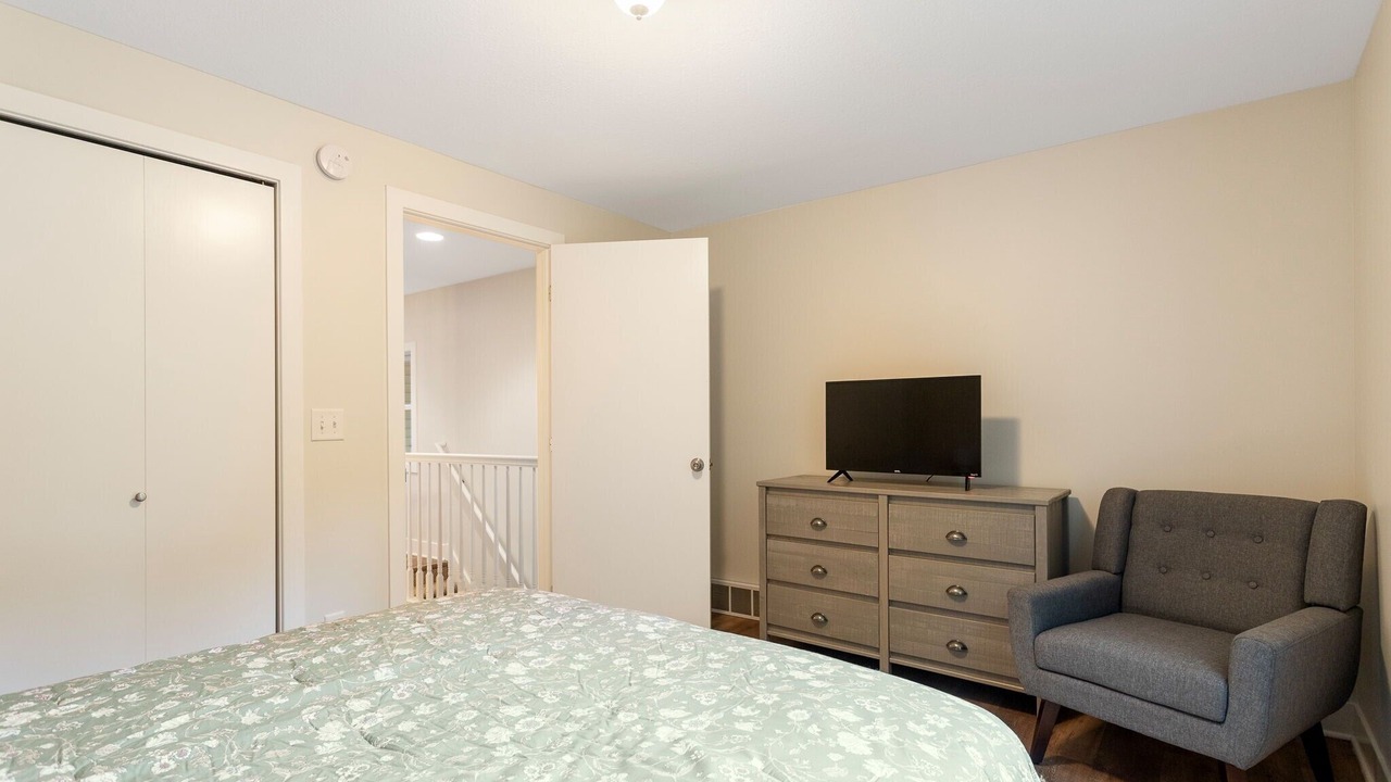Photo of Bedroom in Macatawa