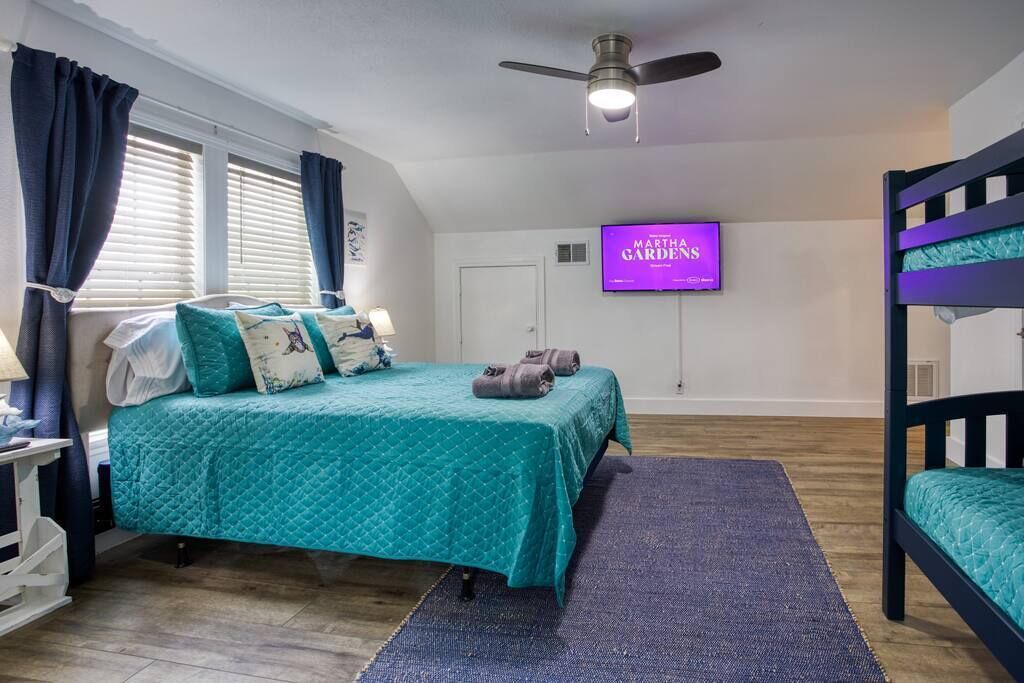Photo of Bedroom in Bay Area