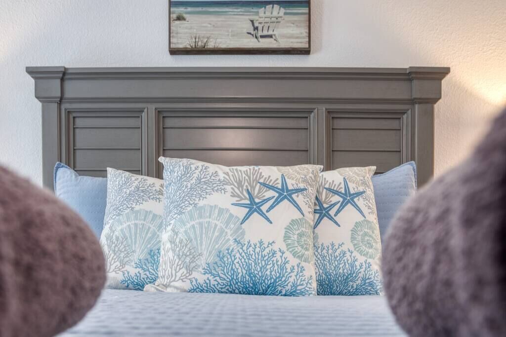 Photo of Bedroom in Bay Area