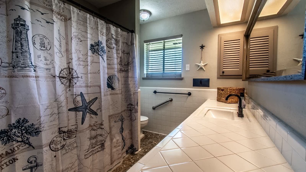 Photo of Bathroom in Bay Area