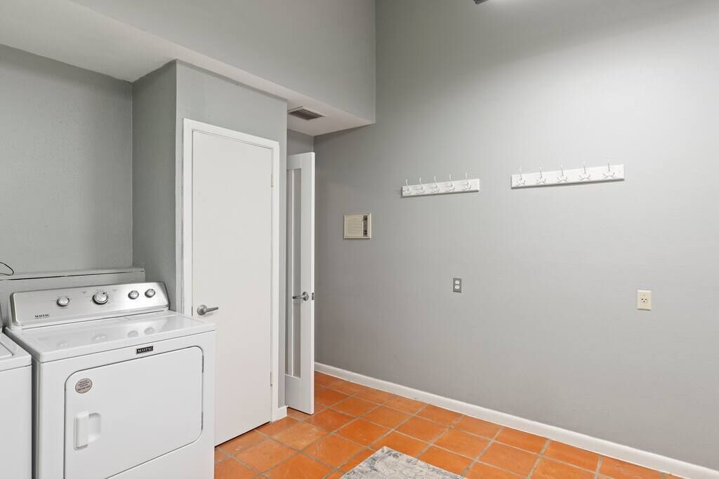 Photo of Bedroom in Bay Area