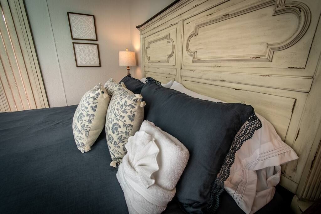 Photo of Bedroom in Bay Area