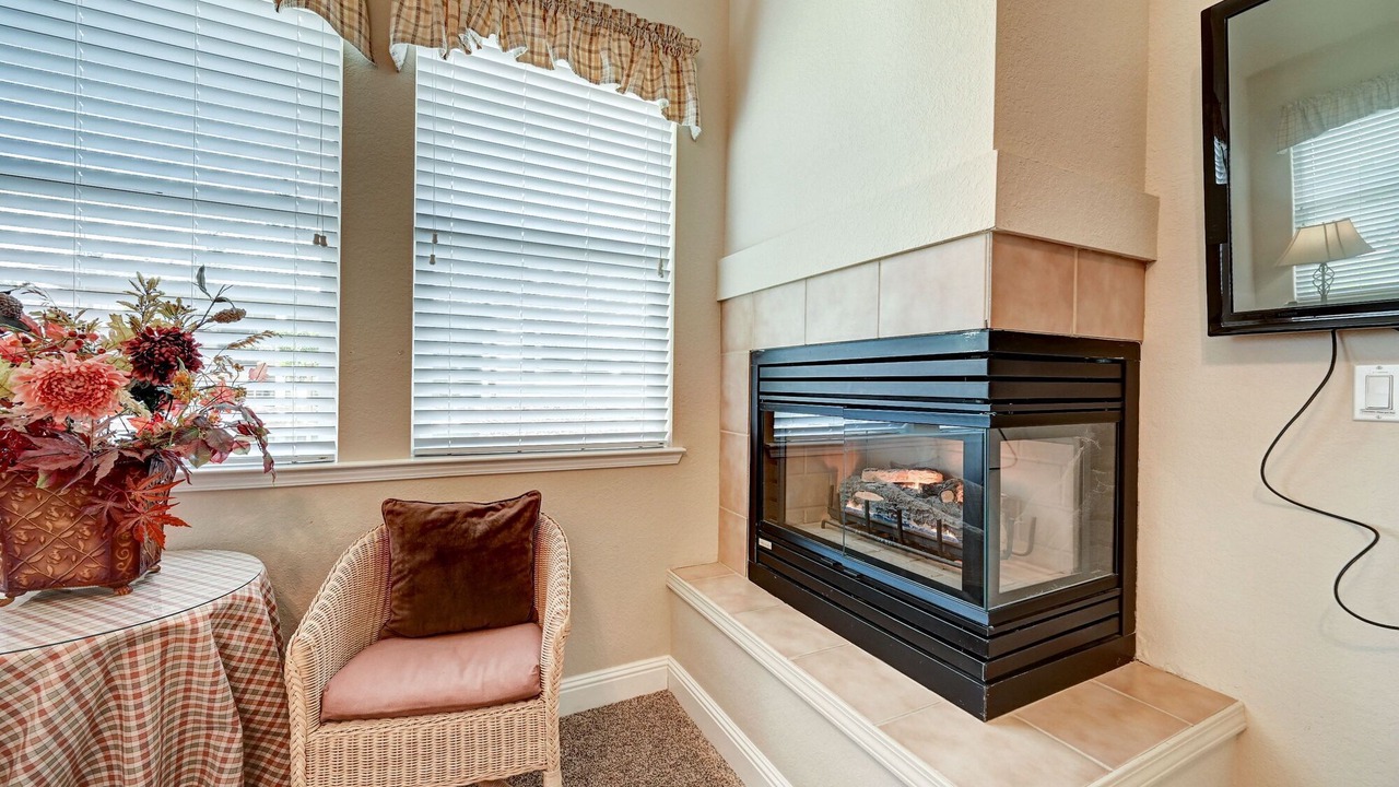 Photo of Livingroom in Angels Camp