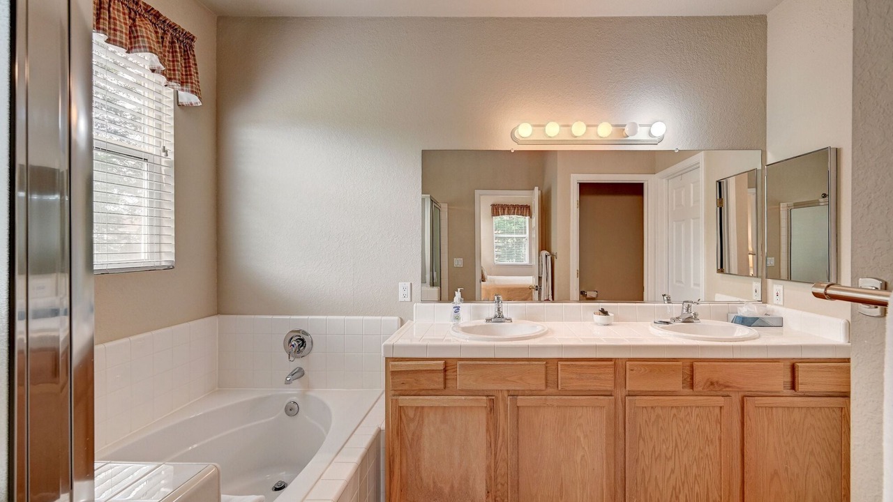 Photo of Bathroom in Angels Camp