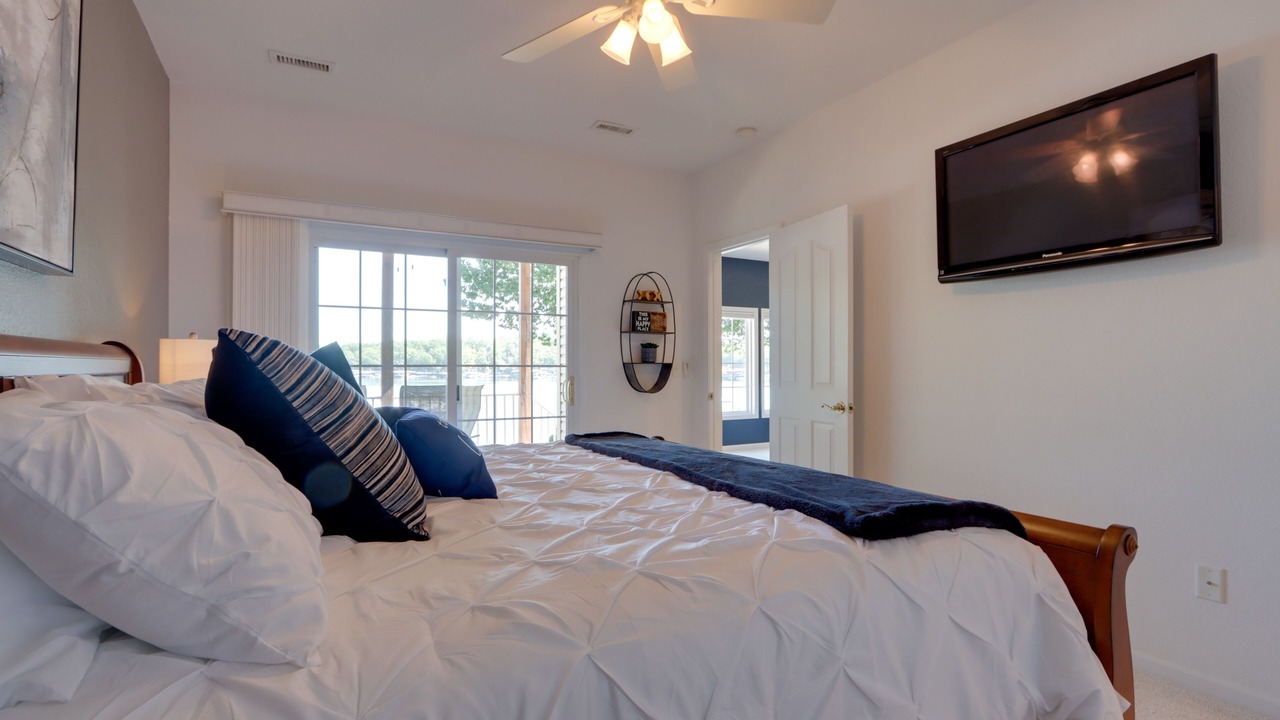 Photo of Bedroom in Gravois Mills