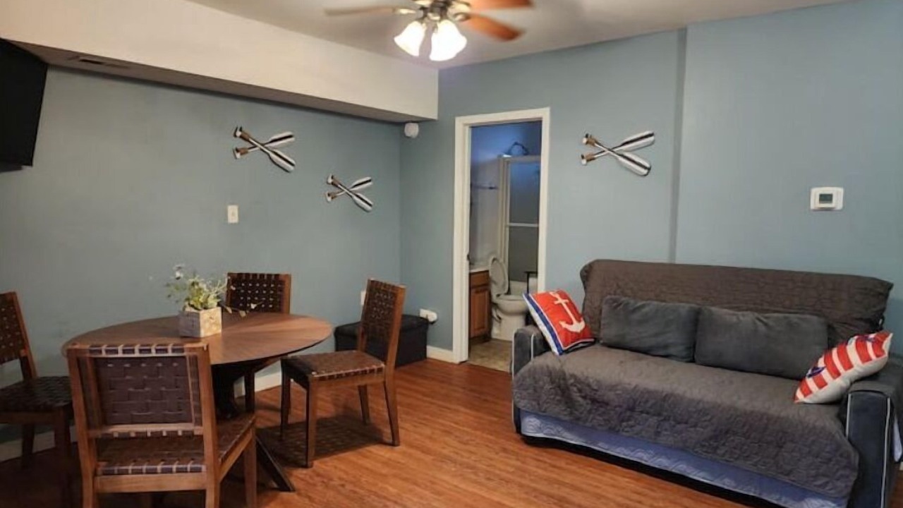 Photo of Livingroom in Spring Grove