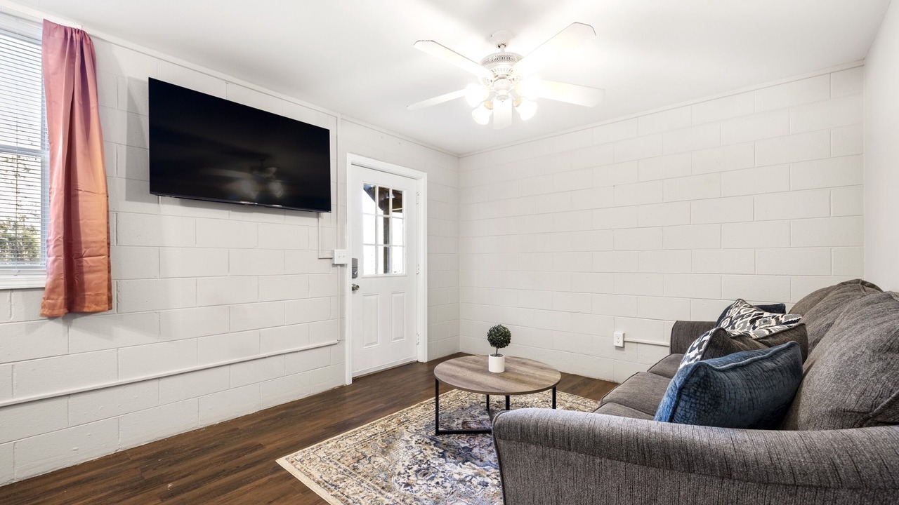 Photo of Livingroom in Central