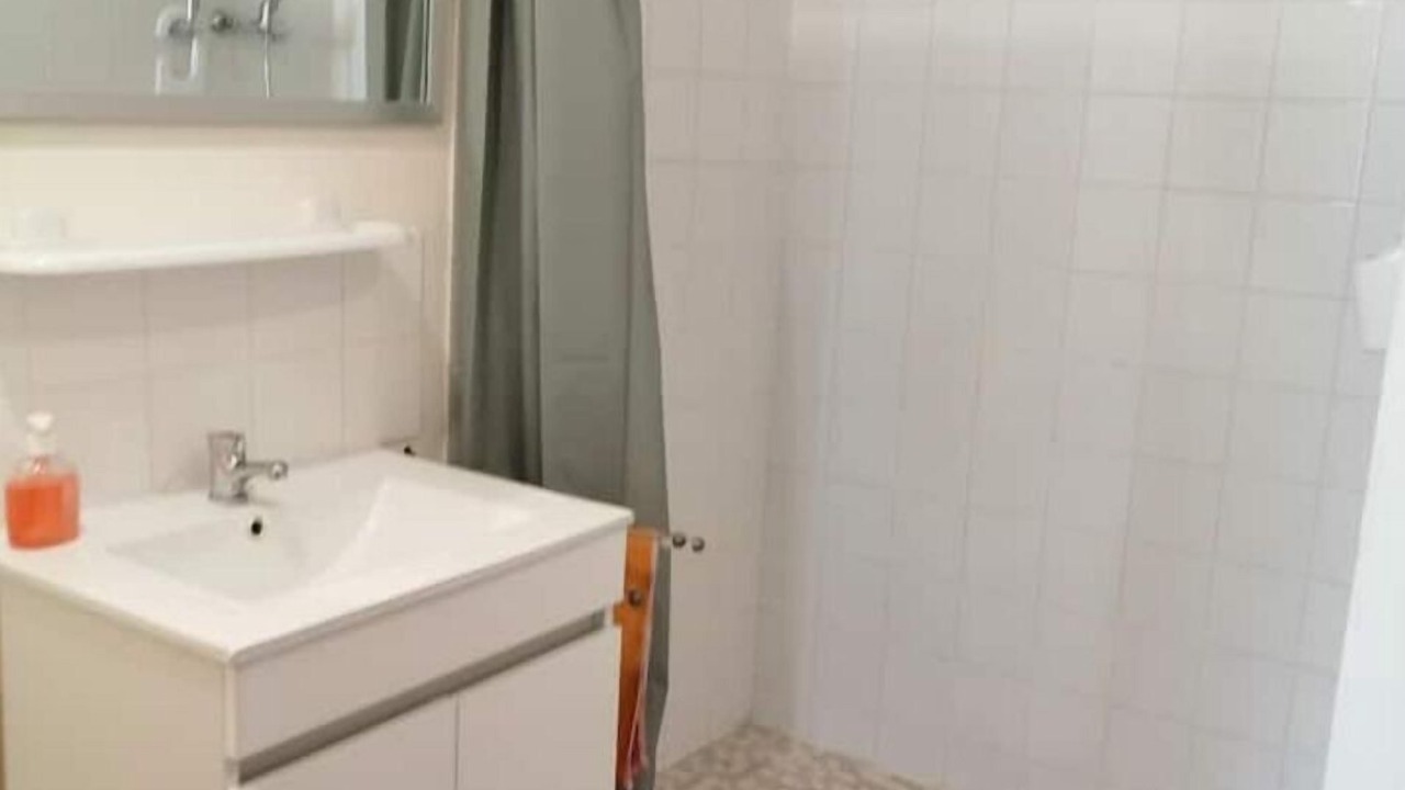 Photo of Bathroom in Courtenay