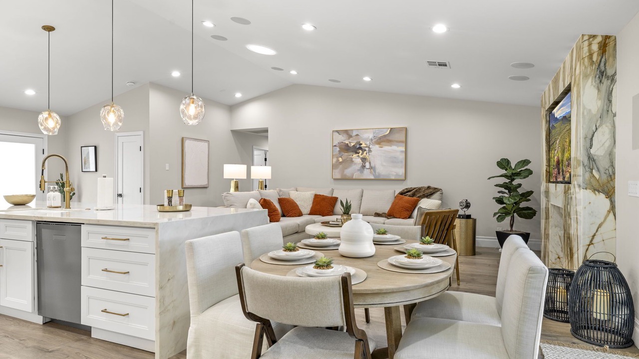 Photo of Others in Roadrunner Estates East