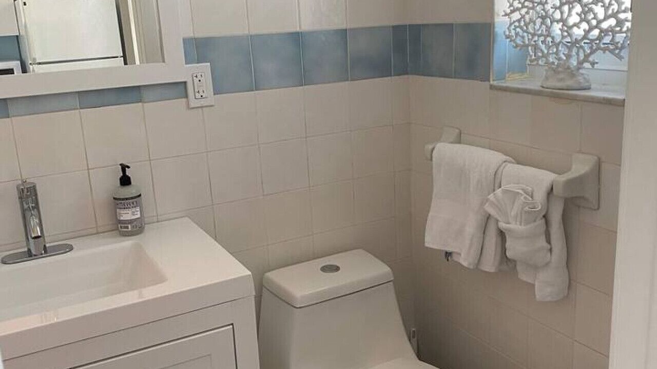 Photo of Bathroom in Hollywood South Central Beach