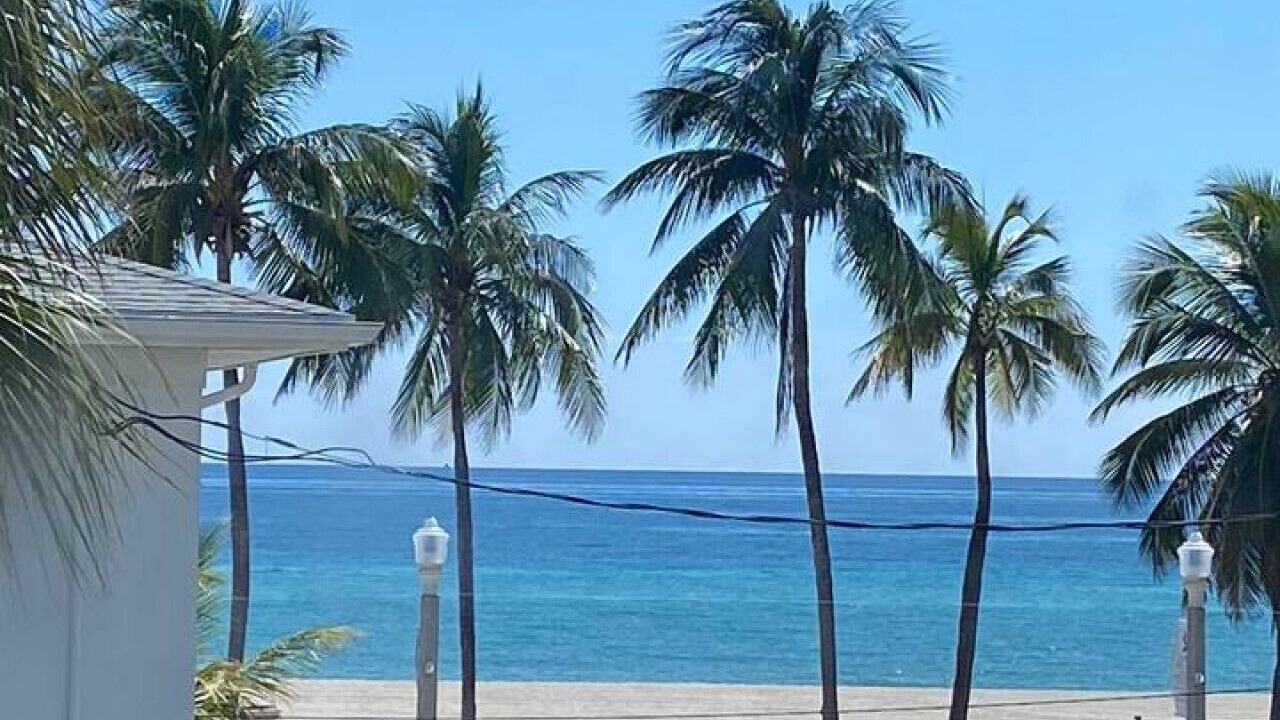 Photo of Others in Hollywood South Central Beach