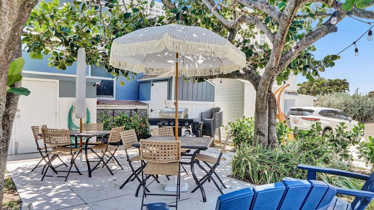 Photo of Outdoor in Hollywood South Central Beach