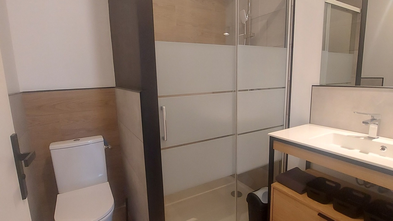 Photo of Bathroom in Cadaujac