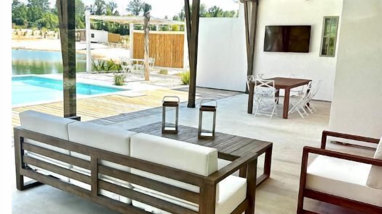 Photo of Outdoor in Arp