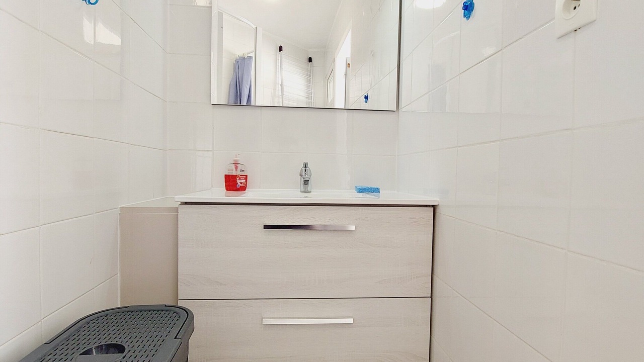 Photo of Bathroom in Escatalens