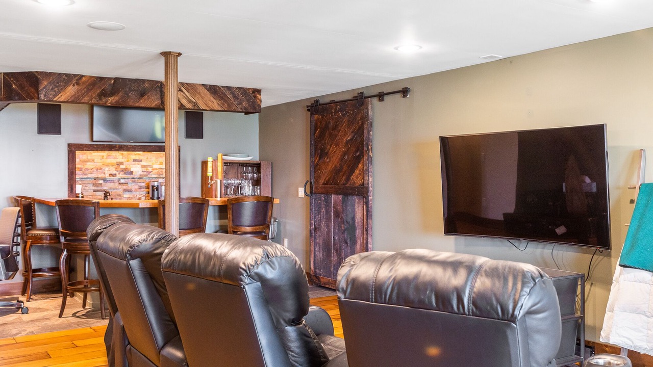 Photo of Others in South Hero