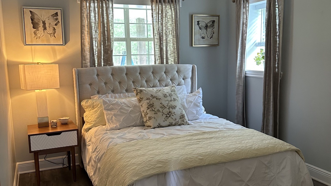 Photo of Bedroom in Seminary