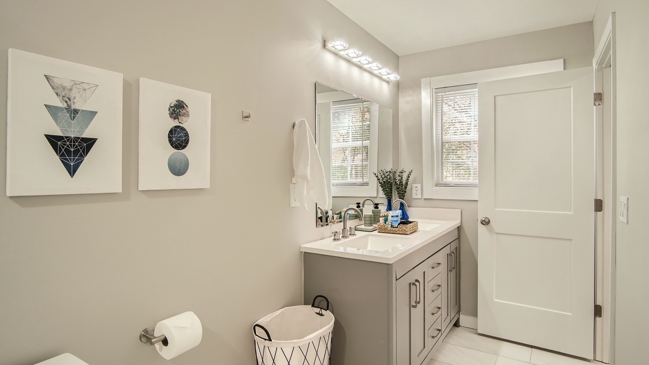 Photo of Bathroom in Sylvan Hills