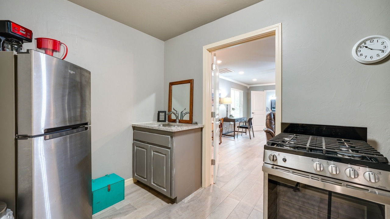 Photo of Kitchen in Ada
