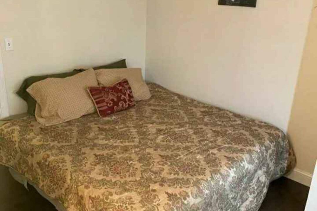 Photo of Bedroom in Beverly