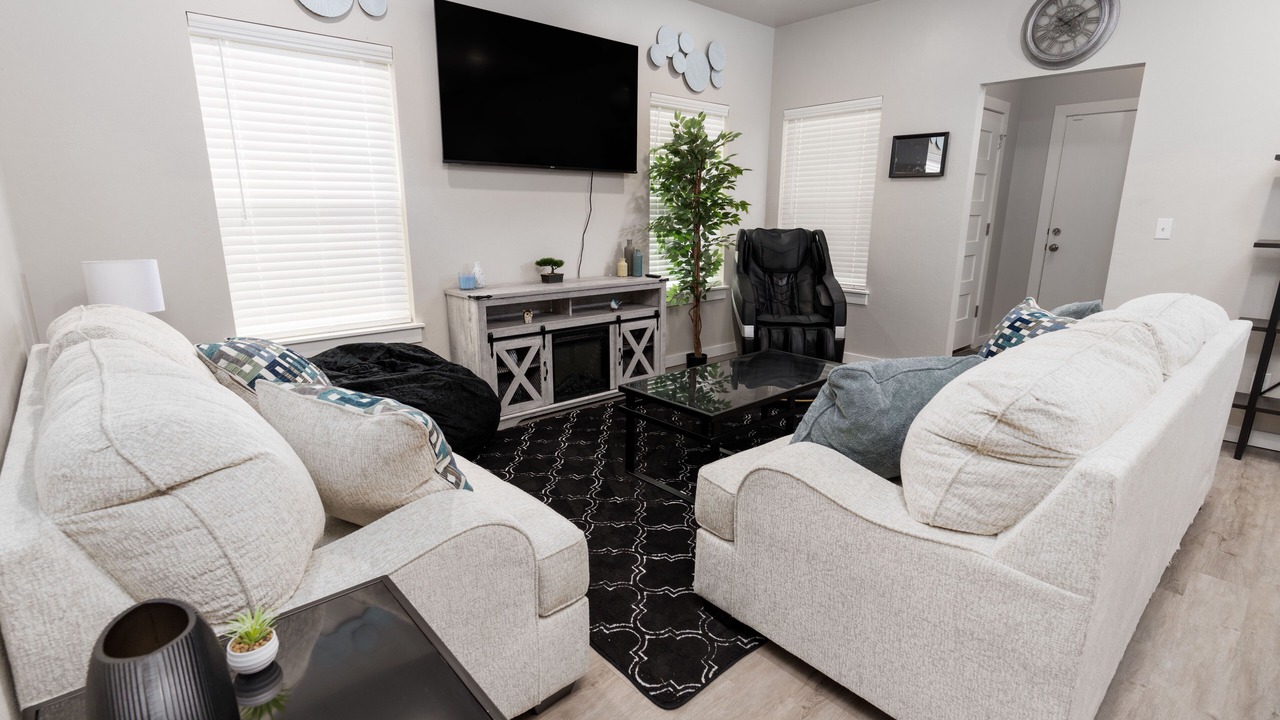 Photo of Livingroom in Edmond