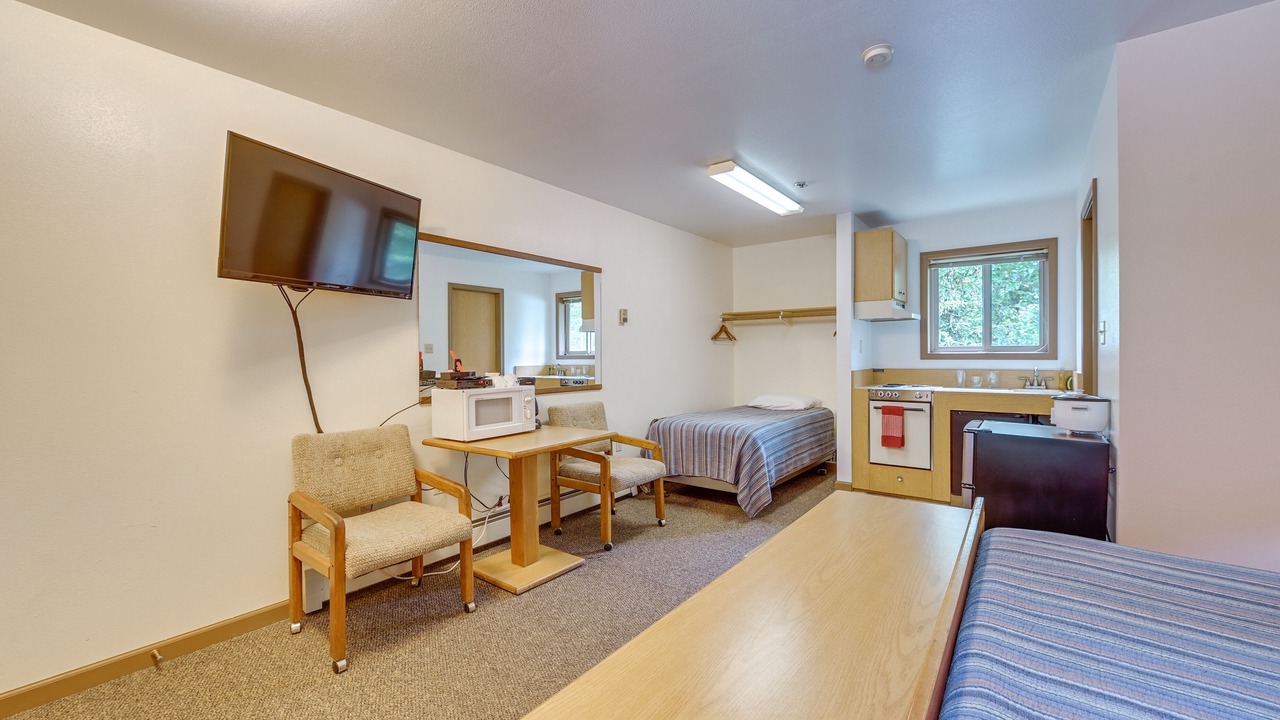 Photo of Bedroom in Cooper Landing