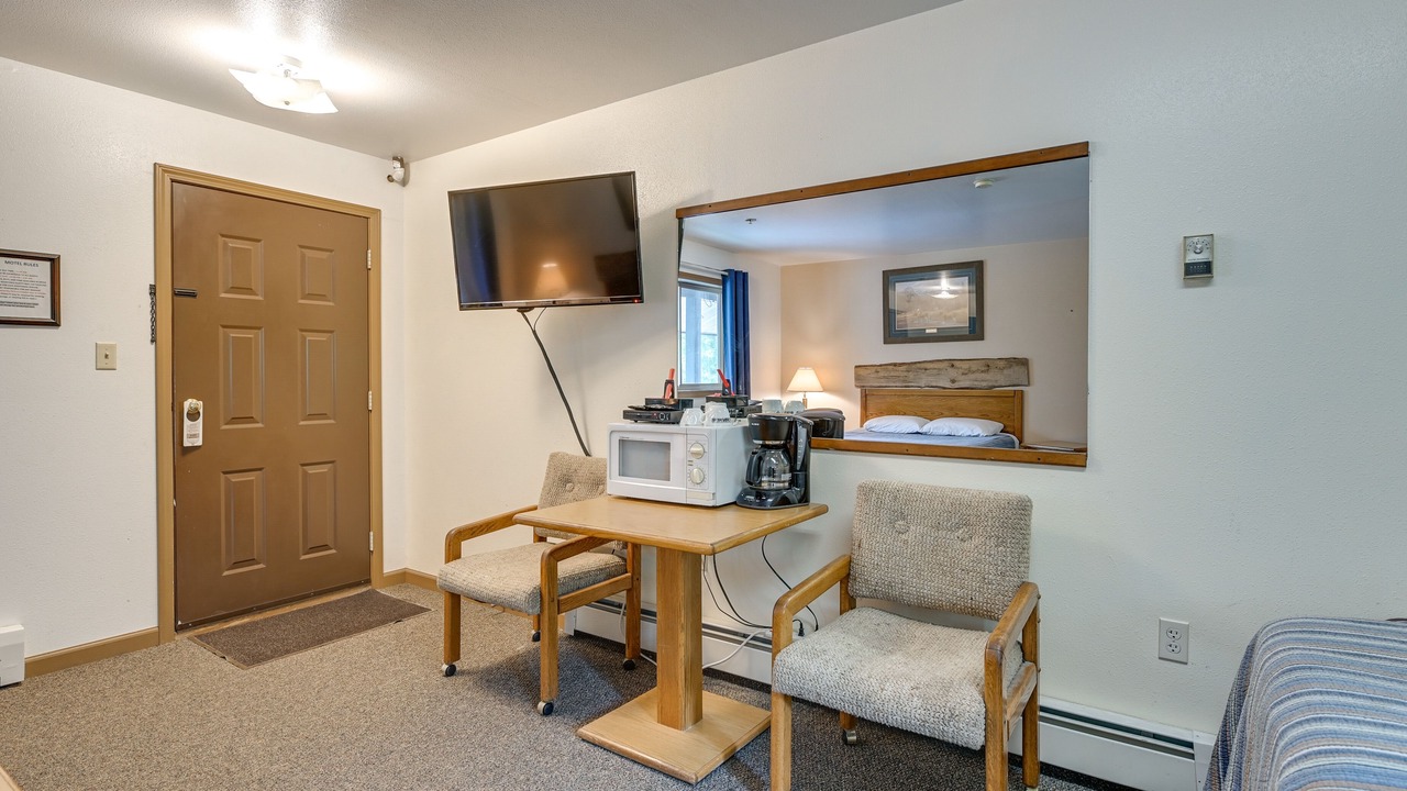 Photo of Bedroom in Cooper Landing