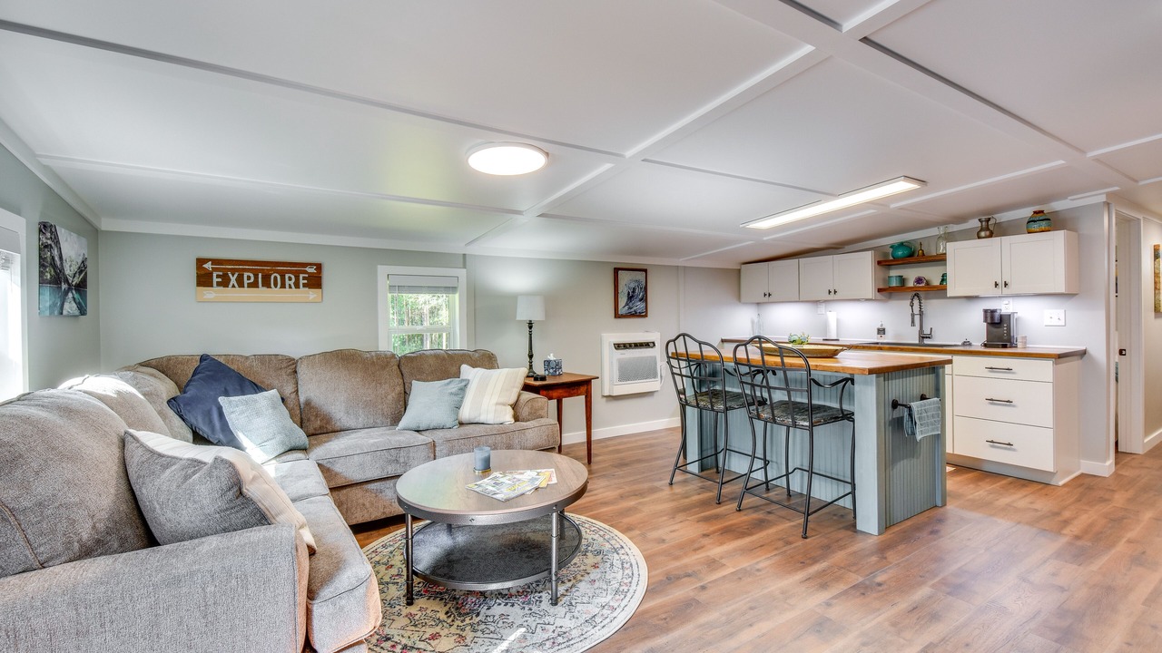Photo of Livingroom in Clarkesville