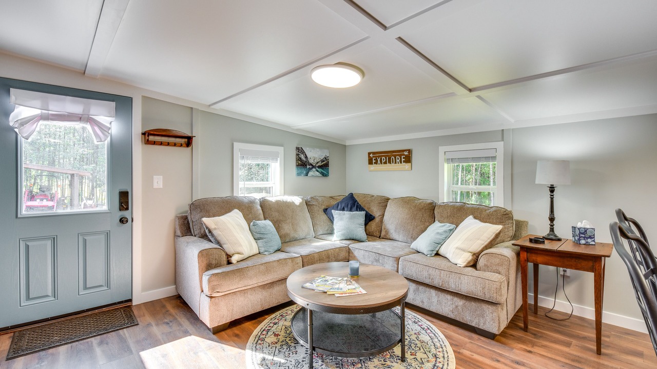 Photo of Livingroom in Clarkesville