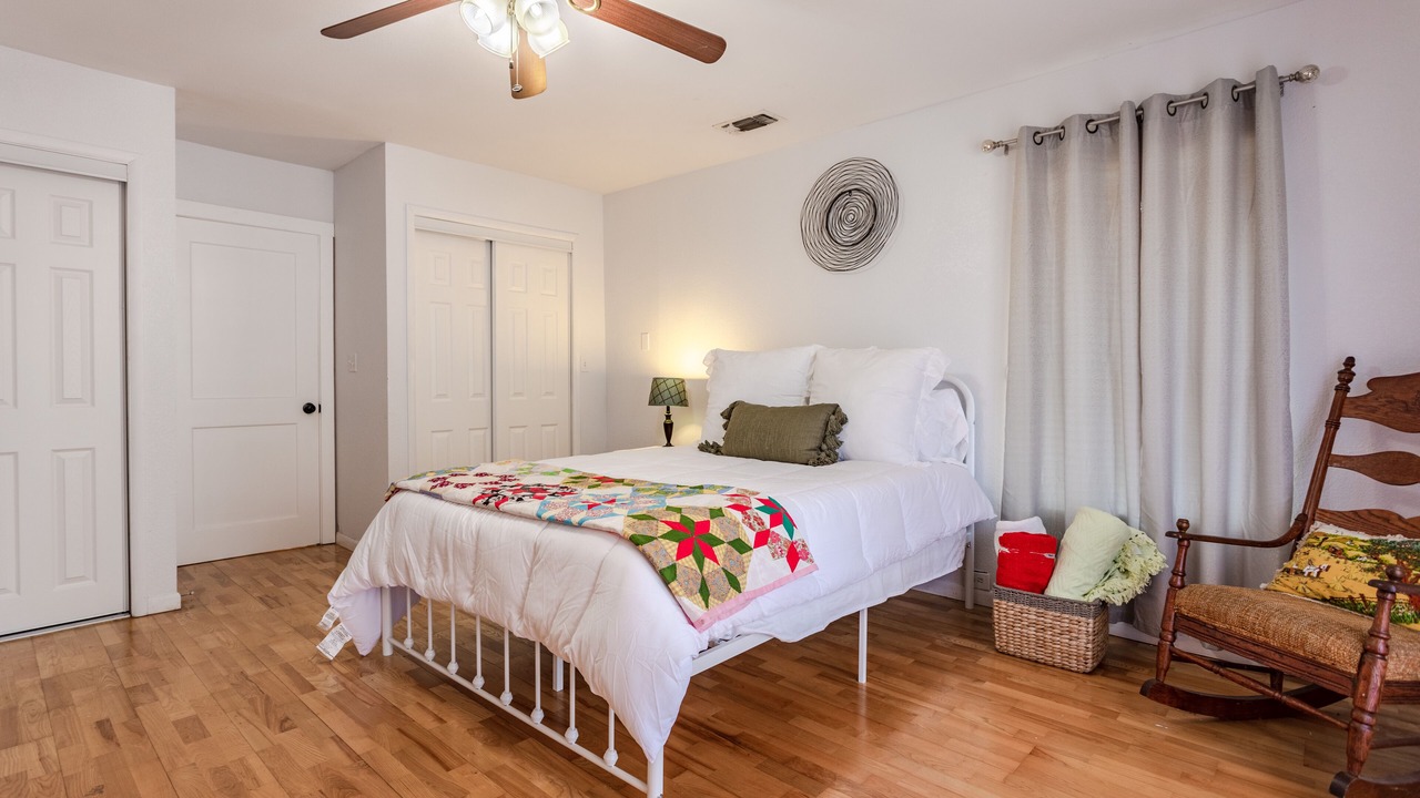 Photo of Bedroom in Crawford