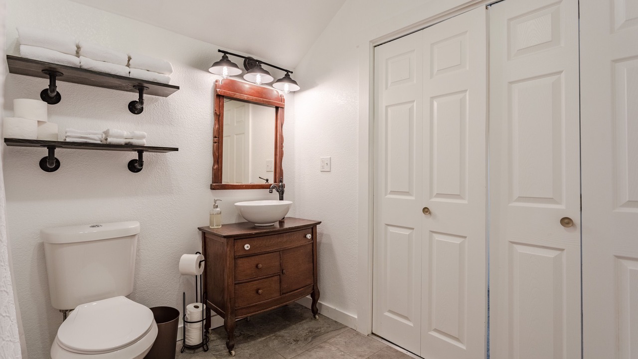 Photo of Bathroom in Crawford