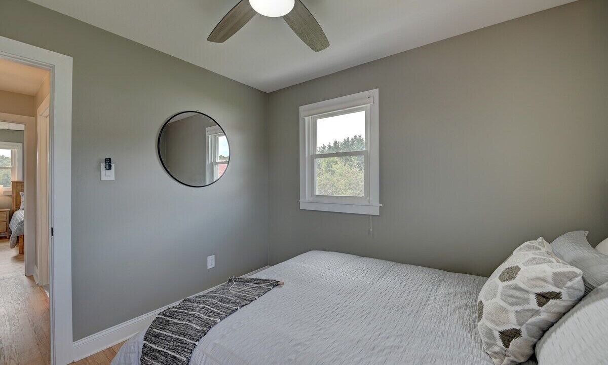 Photo of Bedroom in Central Bridge