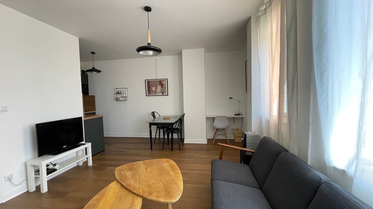 Photo of Livingroom in Arnaud Bernard