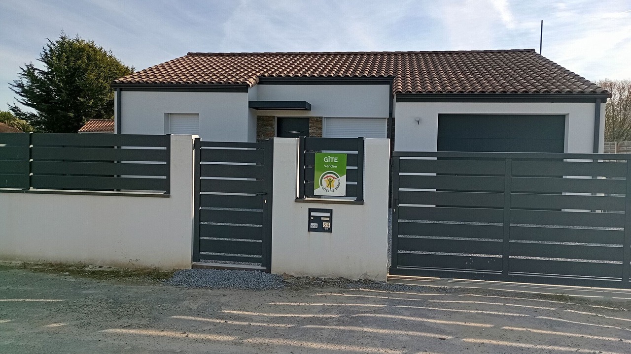 Photo of Outdoor in Saint-Reverend