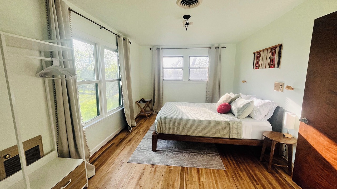 Photo of Bedroom in Seguin