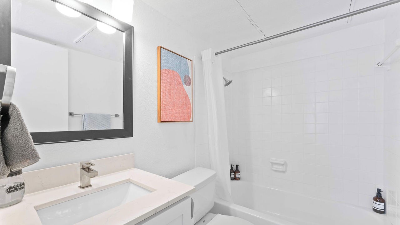 Photo of Bathroom in North University