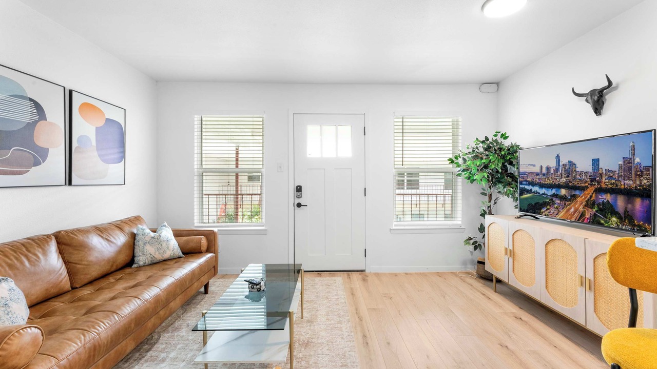 Photo of Livingroom in Hancock