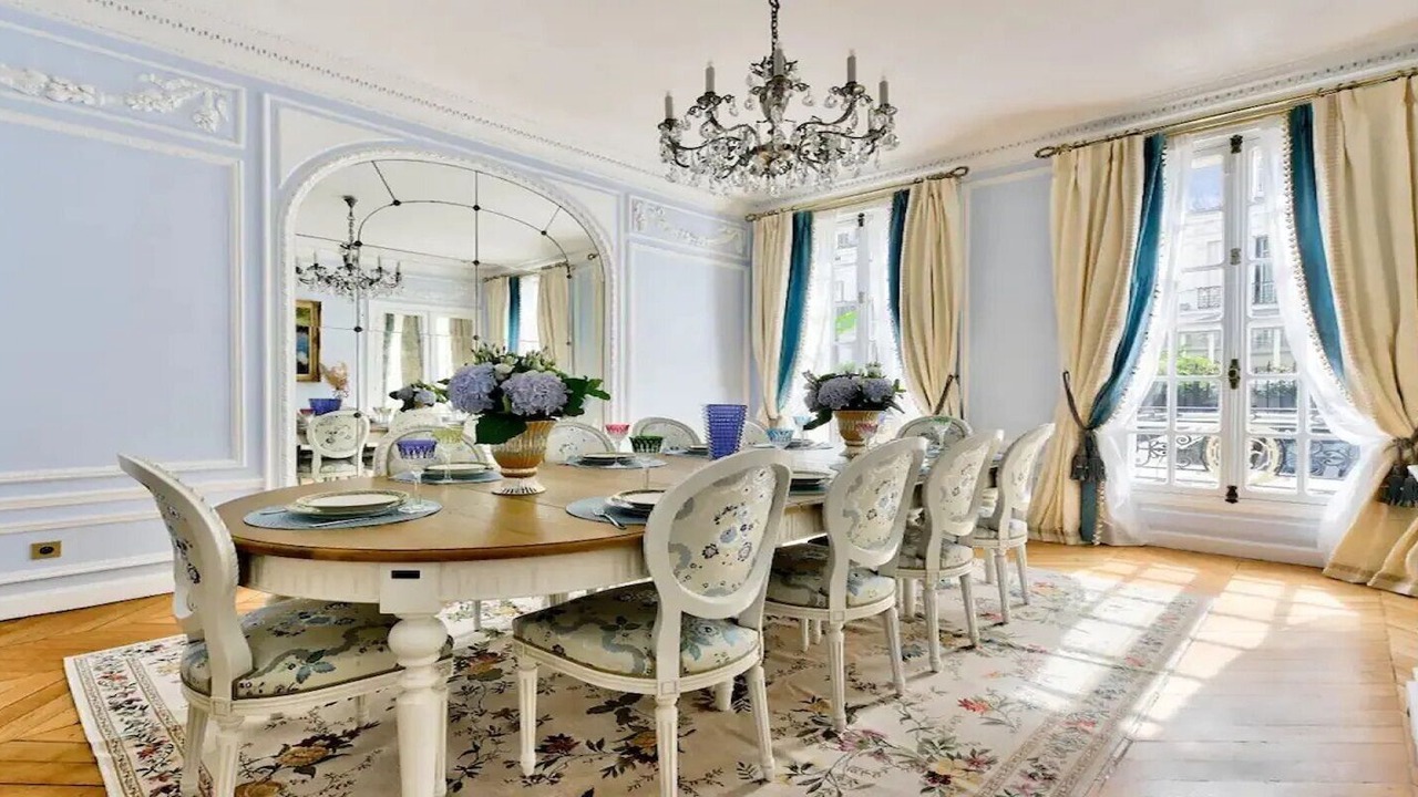 Photo of Others in Porte-Dauphine