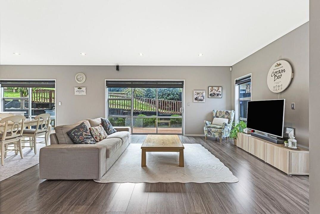 Photo of Livingroom in Blakeview