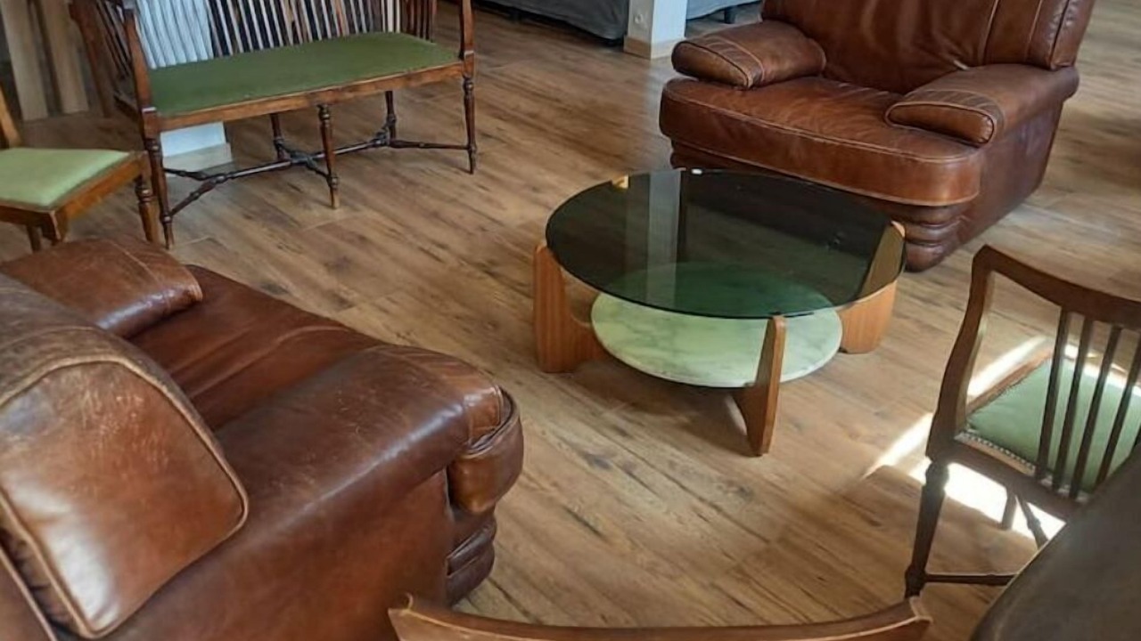 Photo of Livingroom in Courtenay