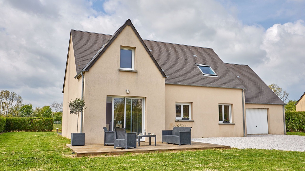 Photo of Others in Hiesville