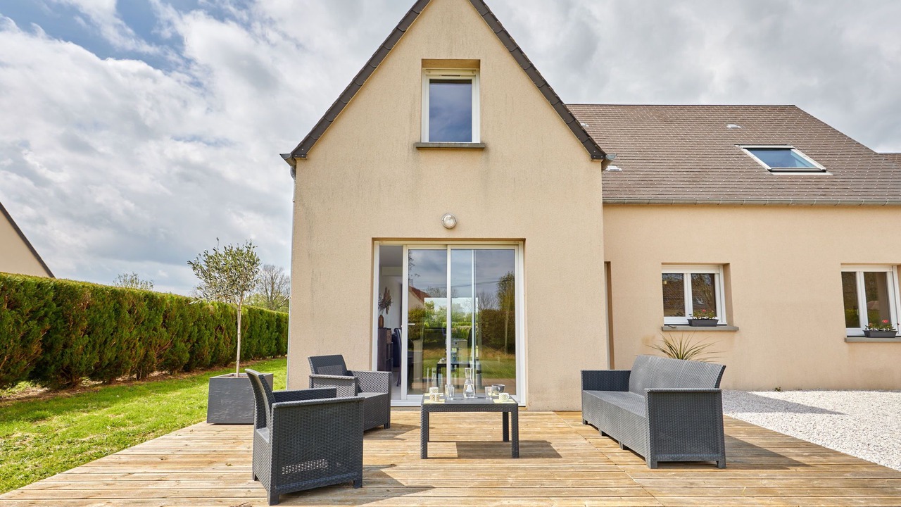 Photo of Others in Hiesville