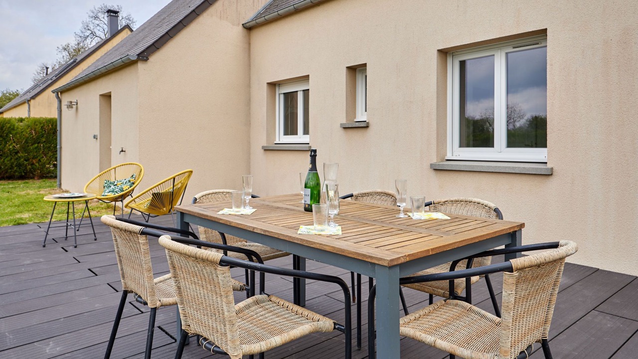 Photo of Others in Hiesville